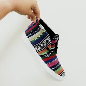 Vans Chukka Aztec High Top In Multicolor Stripe‎ Size Mens 6 Womens 7.5